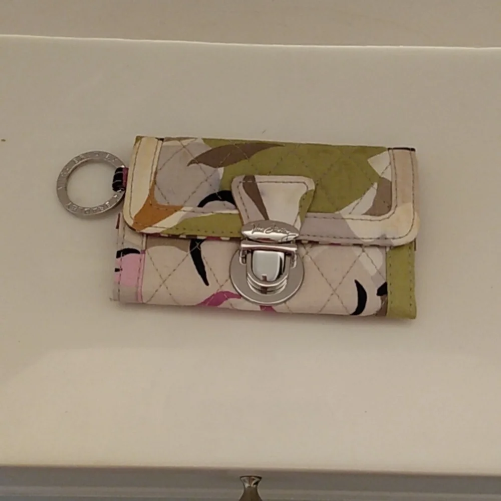 VERA BRADLEY Quick Swipe ID Case Wallet Key Ring Case - Picture 8 of 8